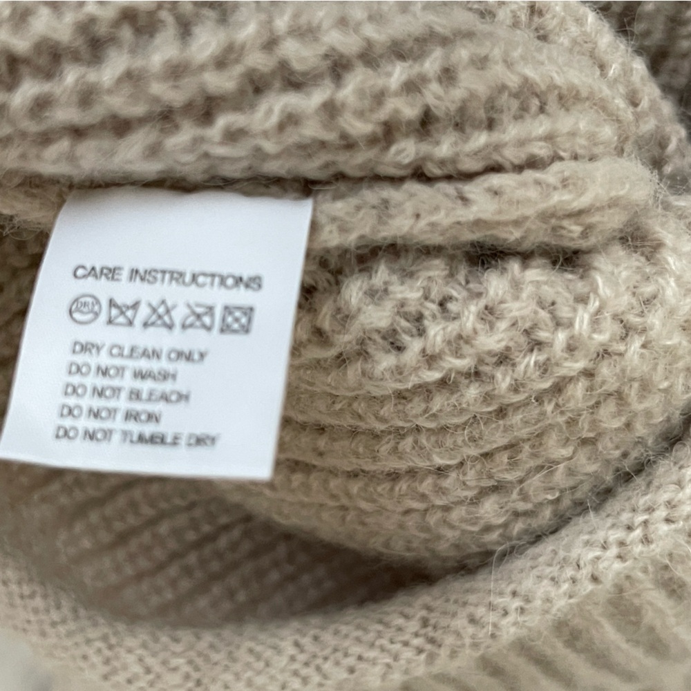 Alpaca wool Sweater - Picture 11 of 11